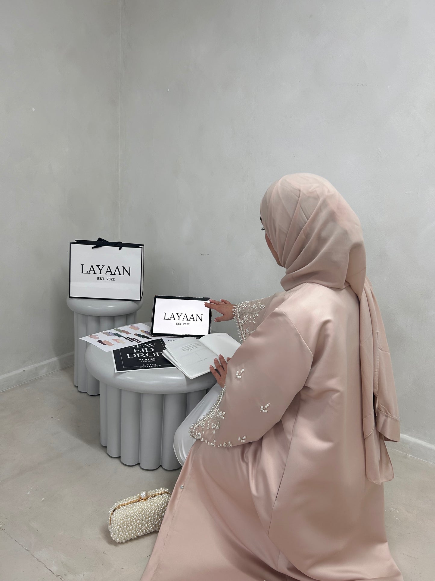 Nawra Abaya in Blush