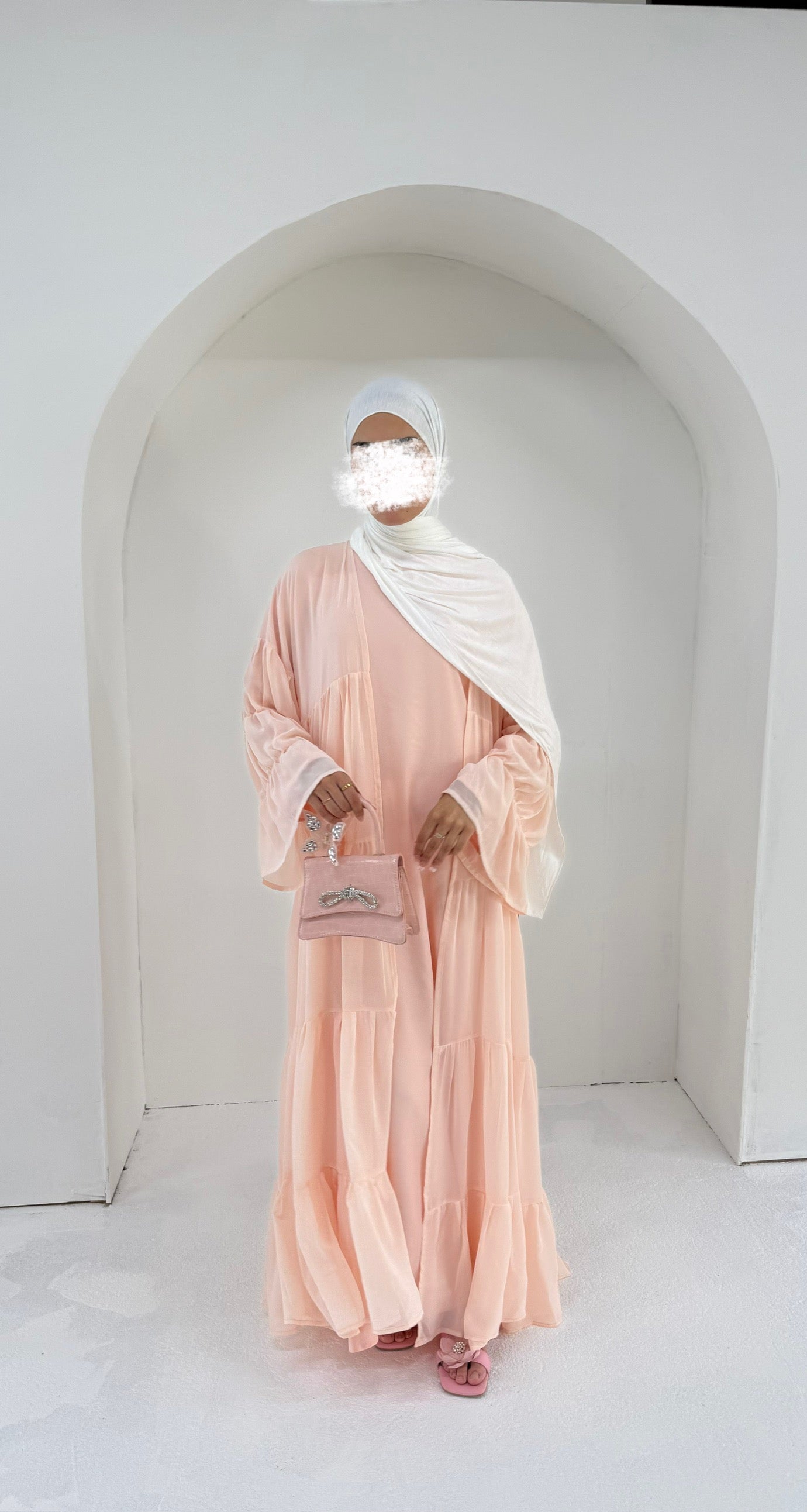 Lèa in Pink