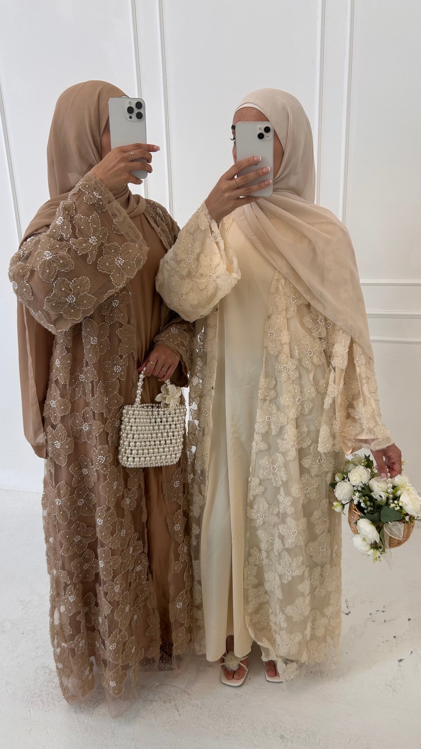 Floral Bloom in Champagne Cream