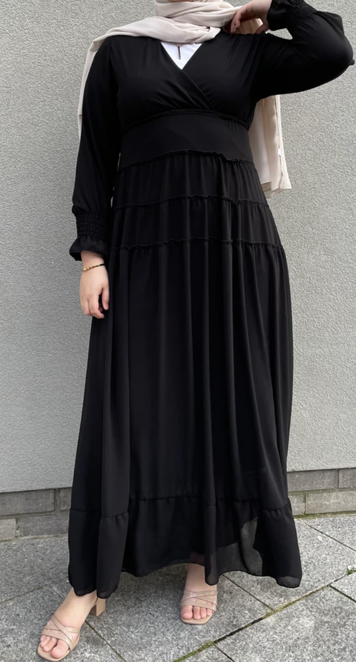 Ayla Dress in Black – LAYAAN CLOTHING