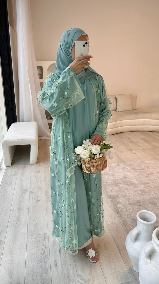 Yasmin in Coral Blue