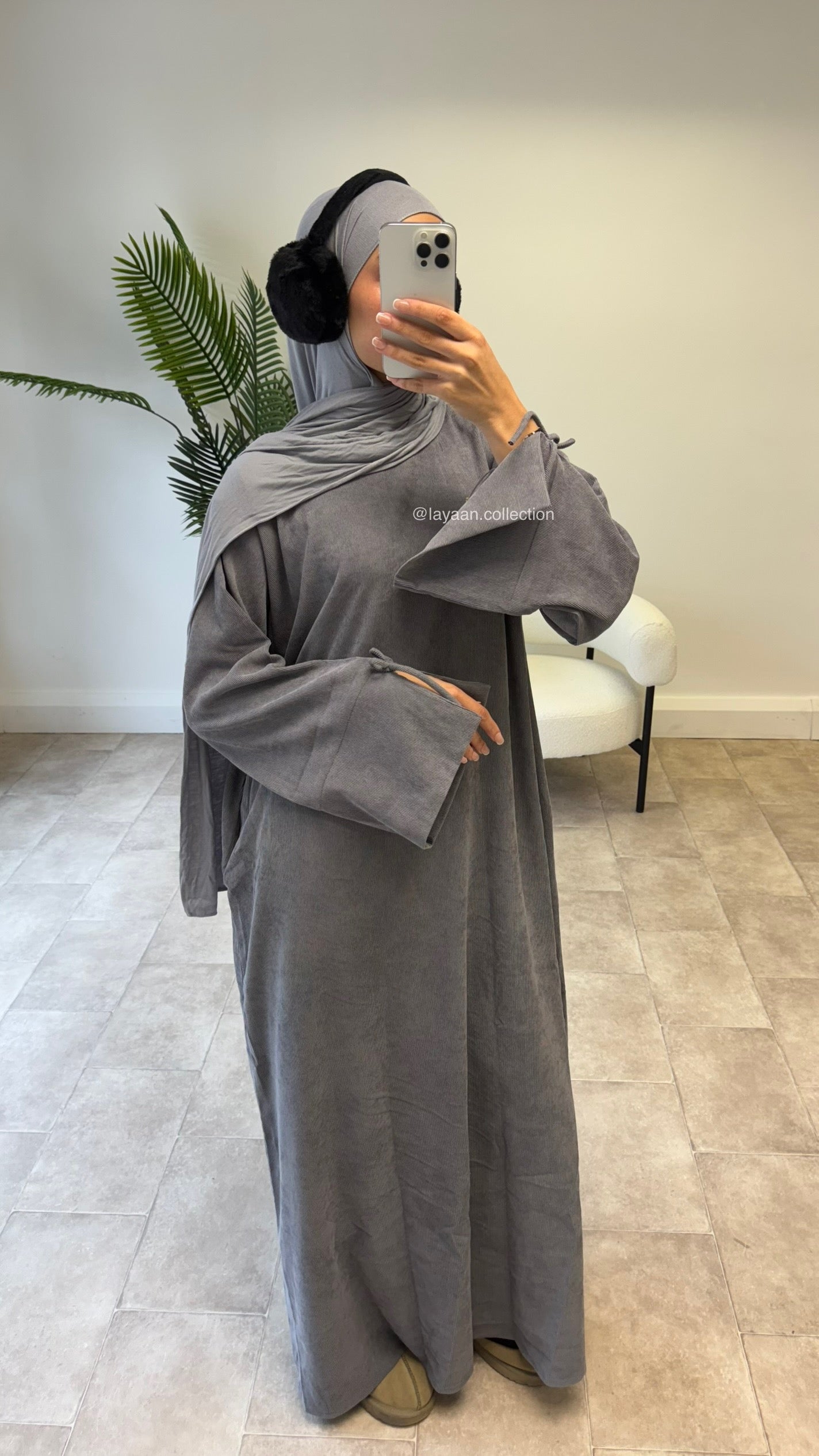 Hiba Corduroy Abaya in Grey