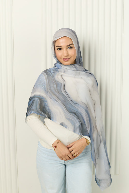 Modal Hijab in Arctic Ripple