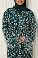 Inès Abaya in Emerald