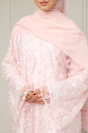 Inès Abaya in Soft Pink