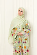 Liyana in Mint