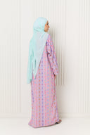 Dalia Abaya in Pink Lagoon