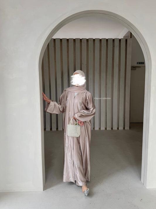 Sahar in Champagne