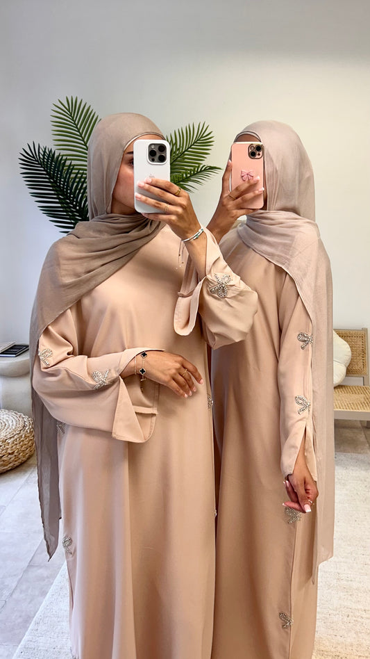 Dunya Abaya