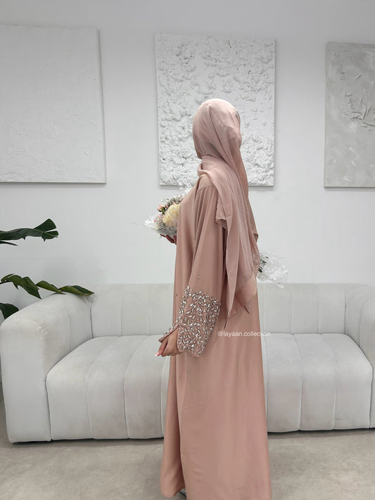 Maysa in Peach