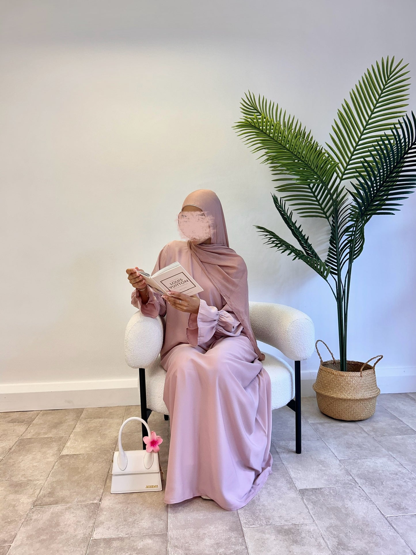 Luna Abaya in pink