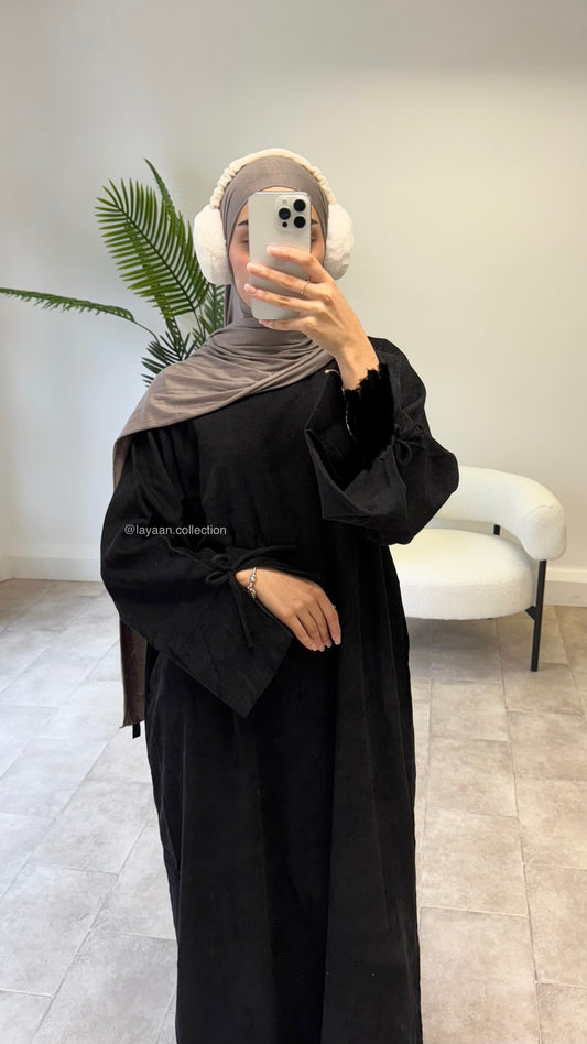 Hiba Corduroy Abaya in Black