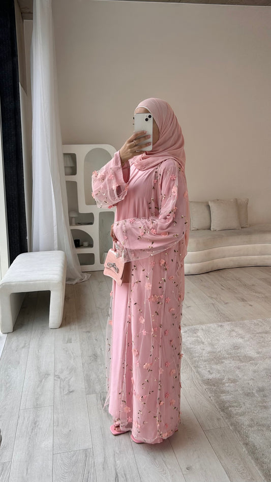 Yasmin in Pink