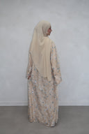 Maha in Beige