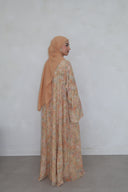 Amara in Sunset Peach