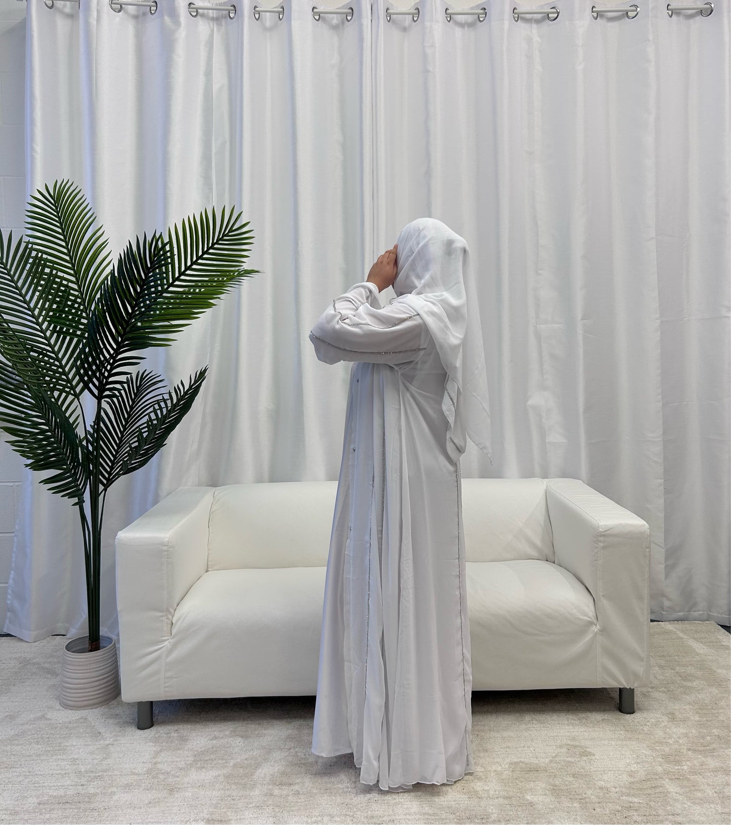 Assya Abaya in White