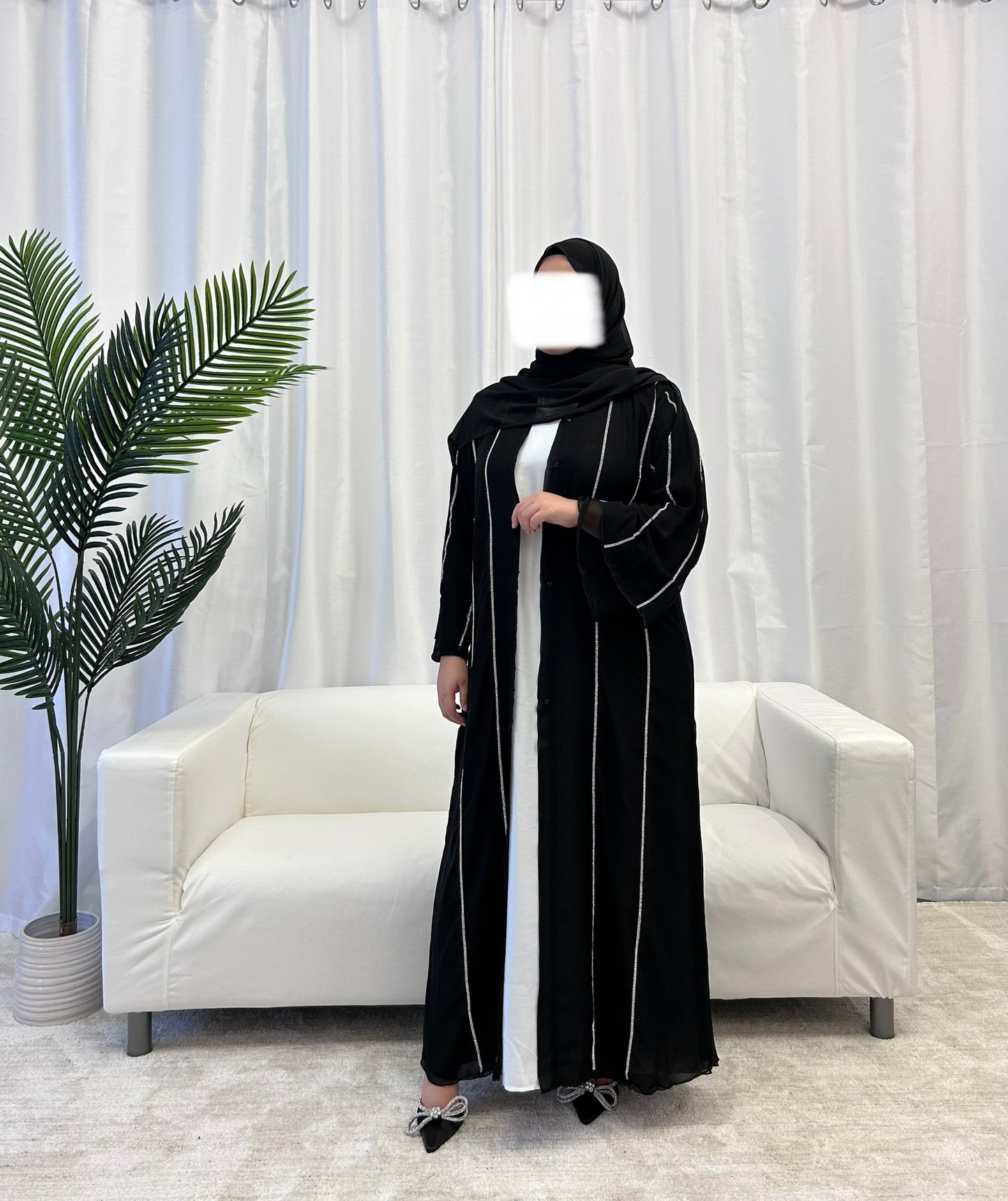 Assya Abaya in Black